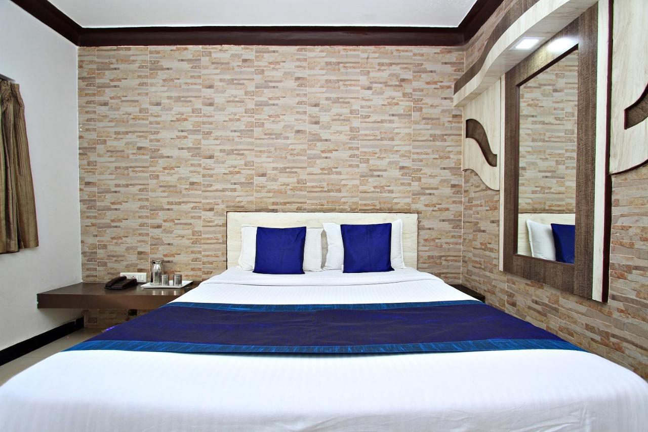 Hotel Pratham International Ooty Eksteriør billede