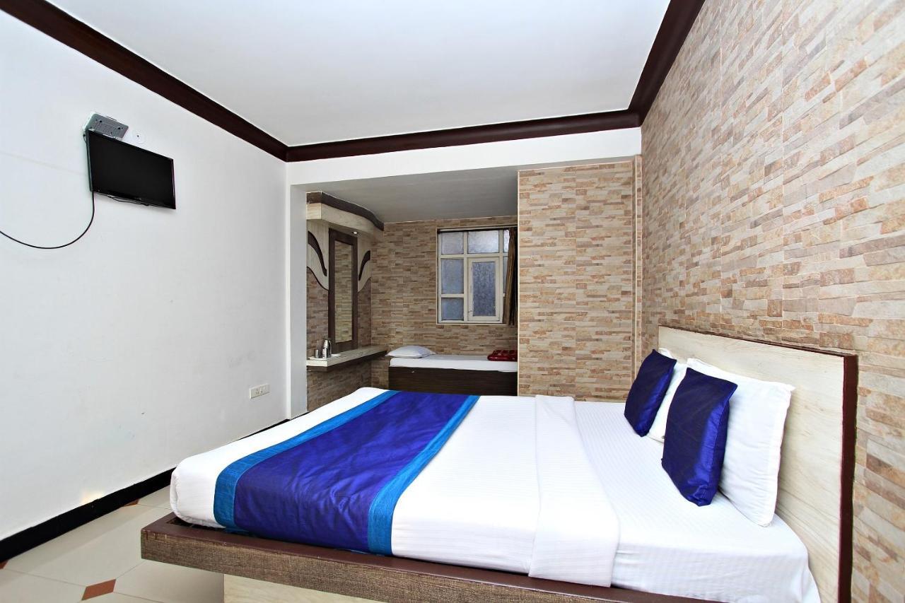 Hotel Pratham International Ooty Eksteriør billede