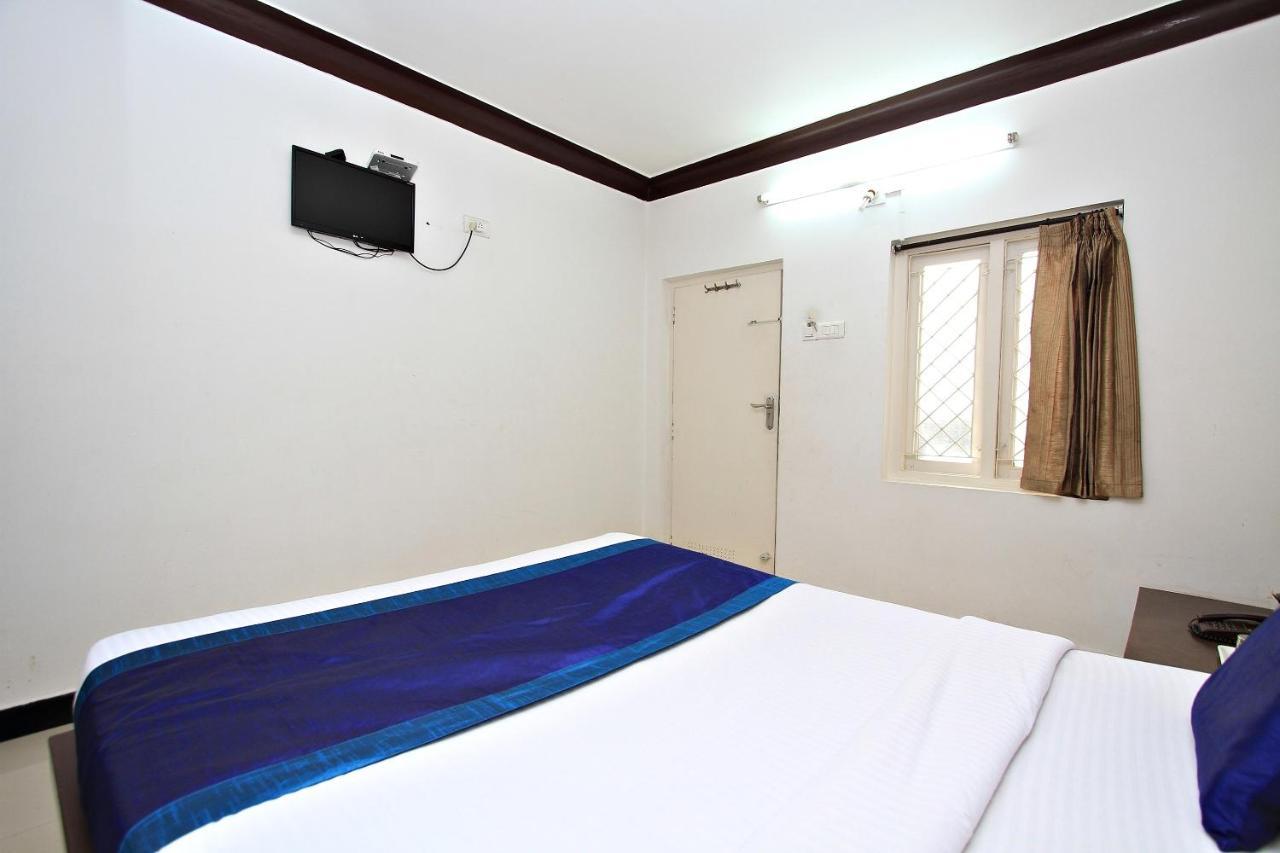 Hotel Pratham International Ooty Eksteriør billede