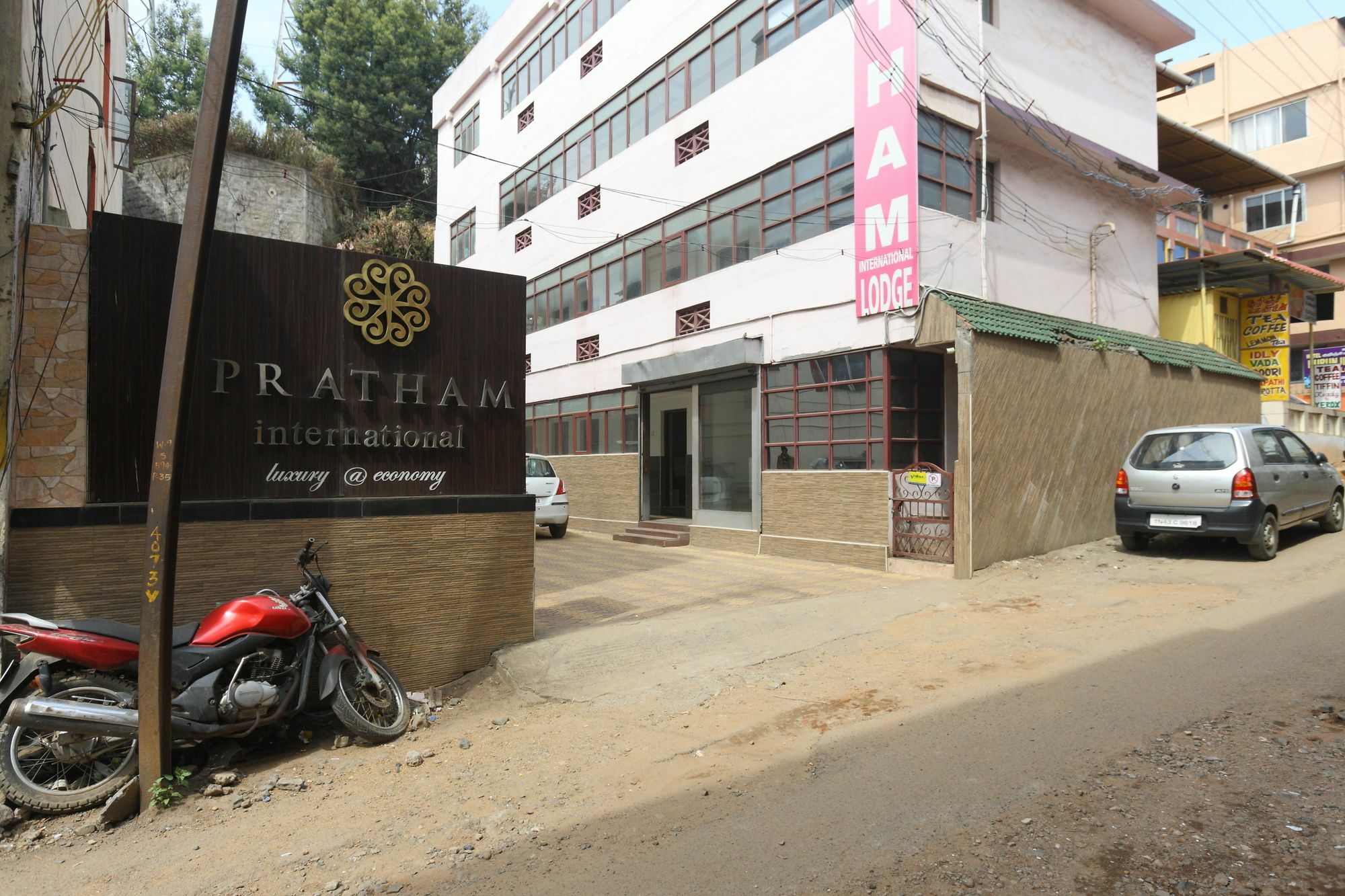 Hotel Pratham International Ooty Eksteriør billede